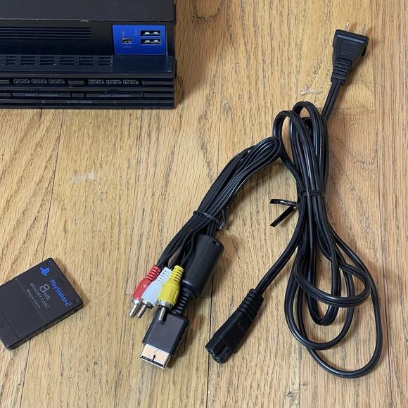 Sony PlayStation 2 SCPH 30001 R Silver Controller Memory Card 3 Games TESTED - Picture 11 of 13